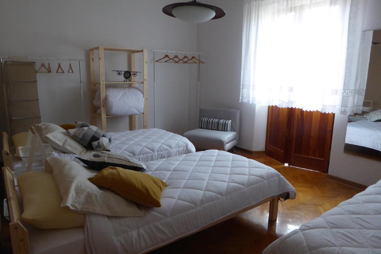 Casamila Apartment Gorizia Bagian luar foto